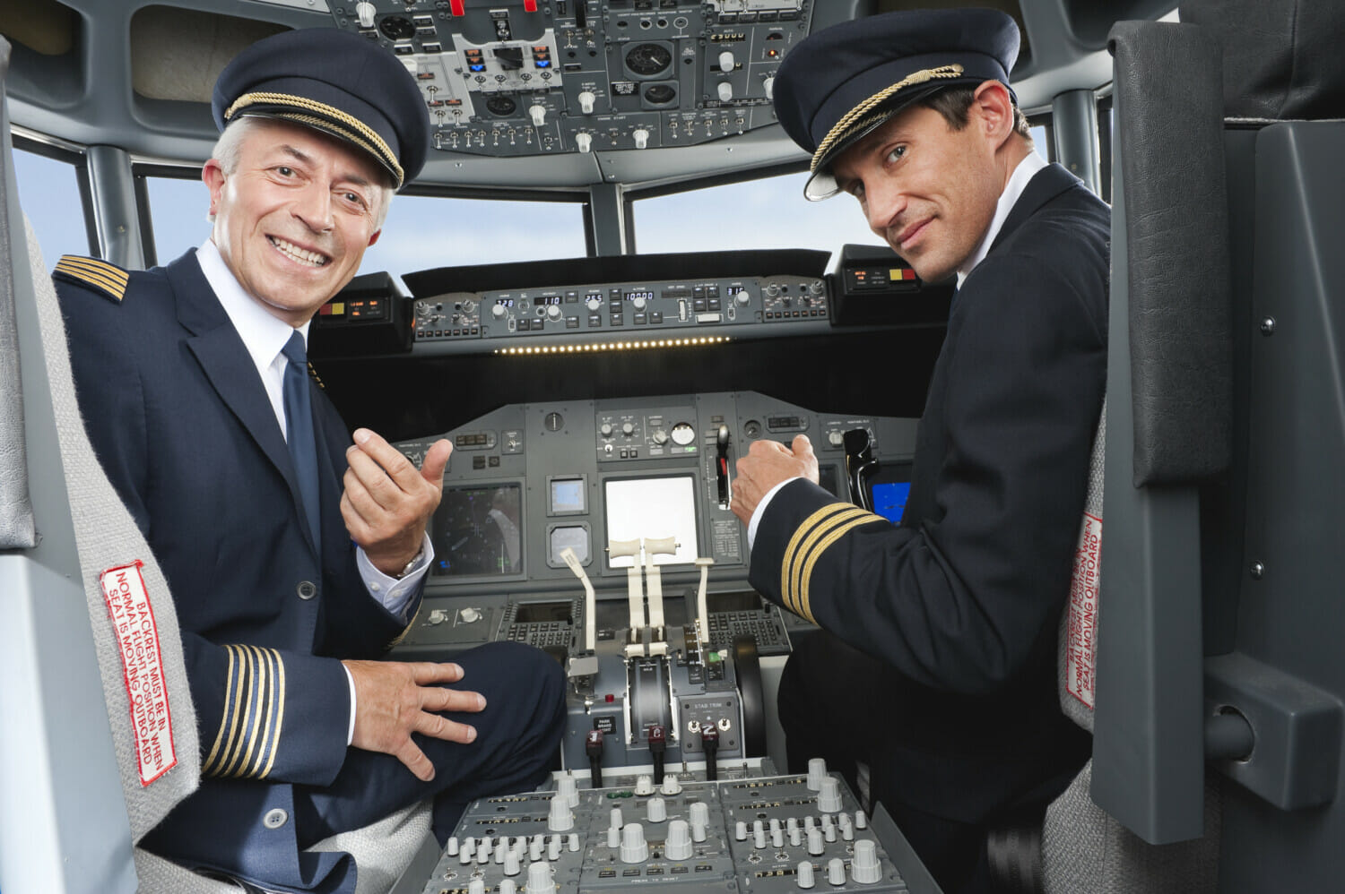 How Much Do Airline Pilots Get Paid FlightDeckFriend